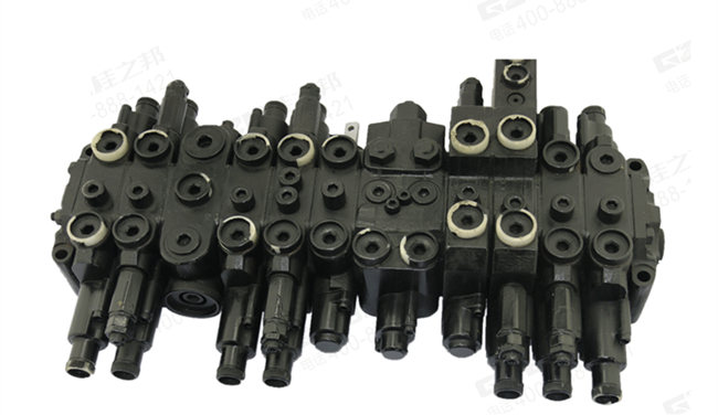 XE60挖機(jī)派克多路閥