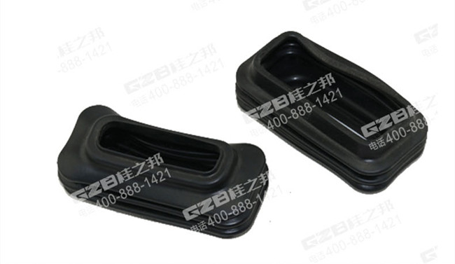 三一挖掘機腳踏閥護罩