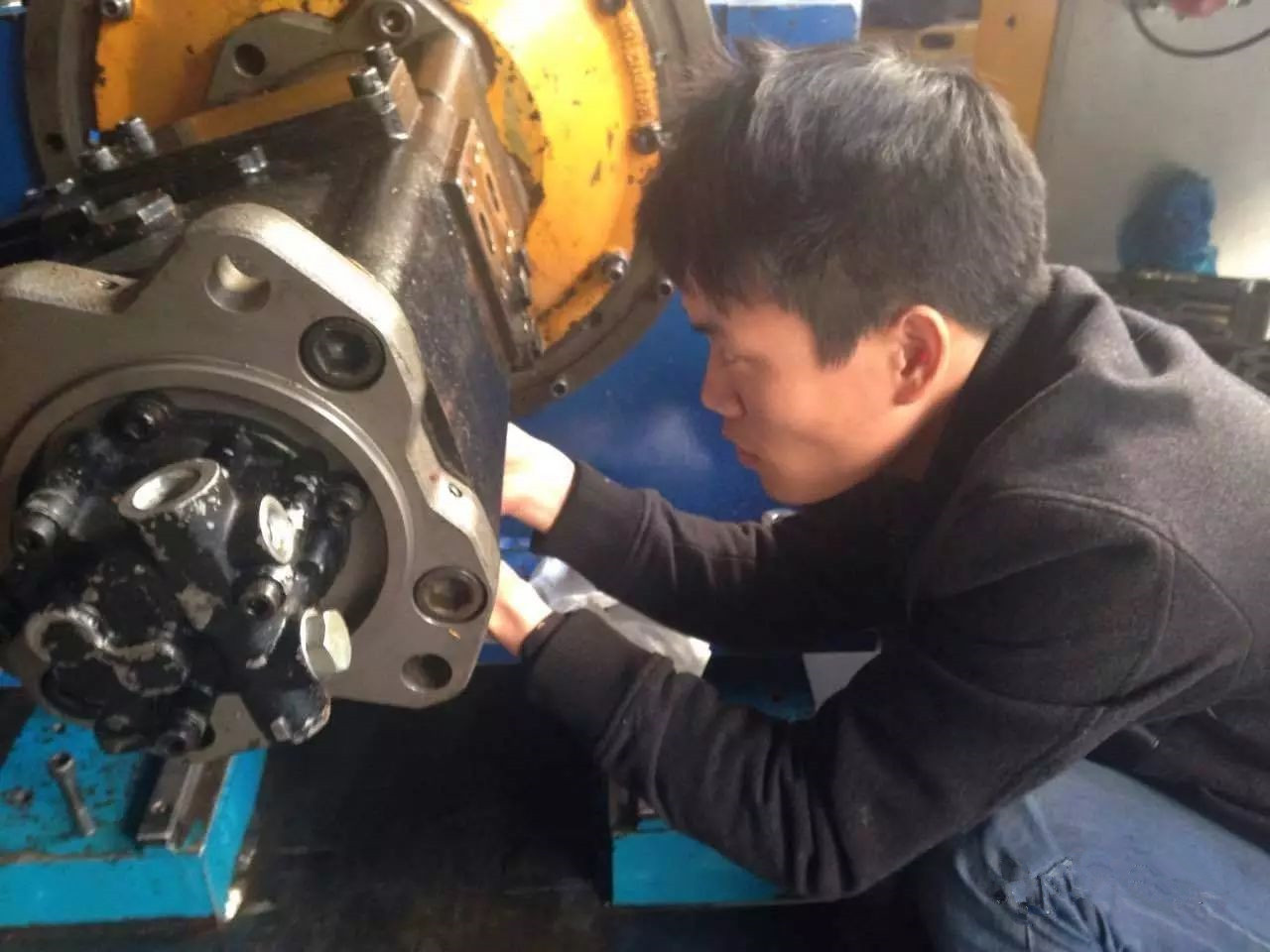 挖掘機配件網(wǎng)